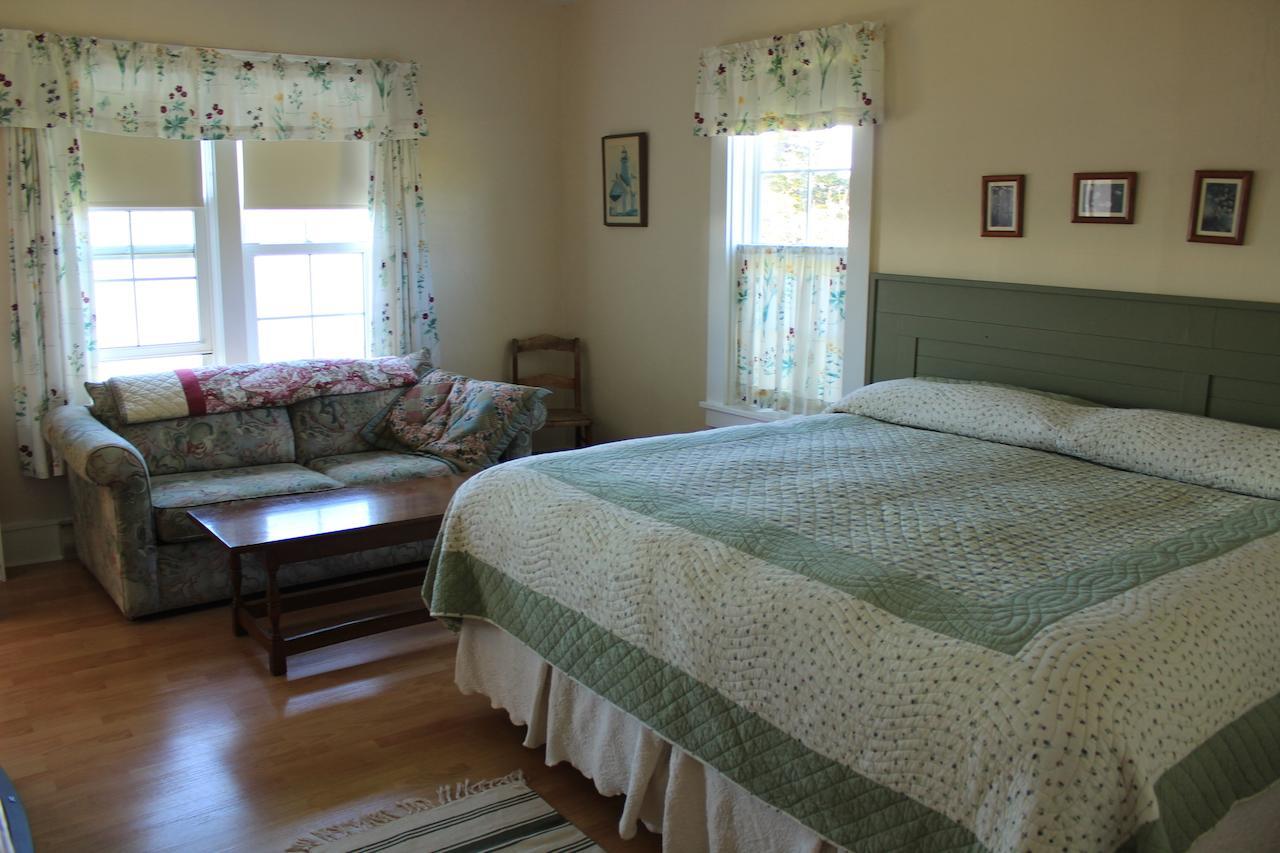 Compass Rose Heritage Inn North Head エクステリア 写真