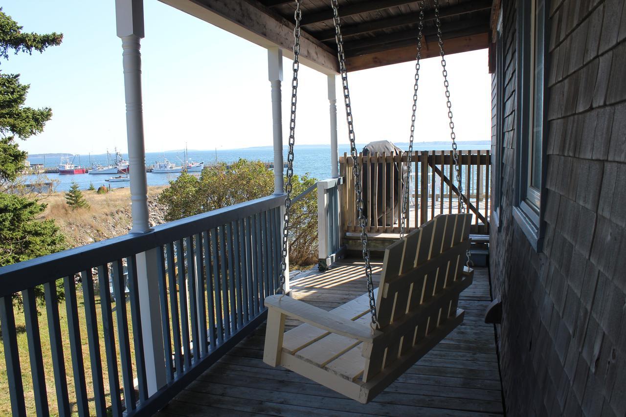 Compass Rose Heritage Inn North Head エクステリア 写真